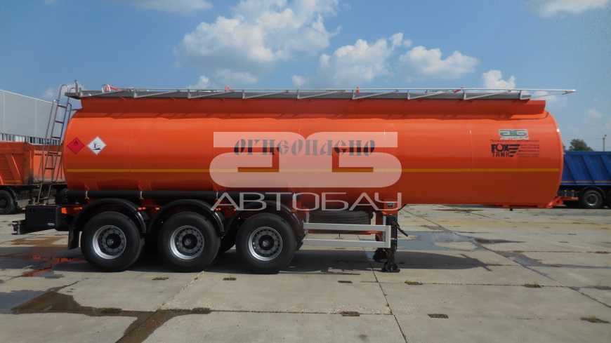 2. Полуприцеп-цистерна Фокстанк 966611-28